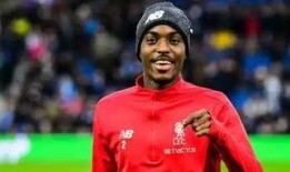 德国足球爆料最新消息,转会风云再起，豪门争抢新星！